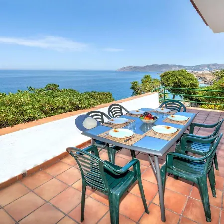 Don Quijote By Interhome Casa vacanze Llança